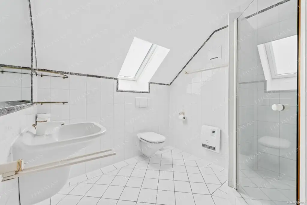 Exklusives Einfamilienhaus mit Weitblick über Wien in Hagenbrunn !