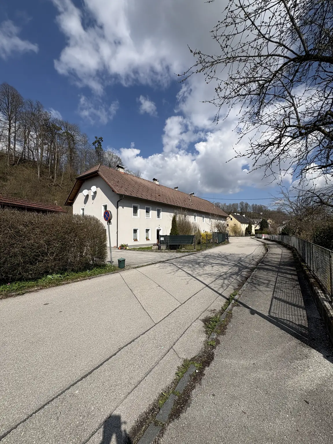 Gemütliche 3 Zimmerwohnung mit Balkon und Gartenbenutzung in Kremsmünster