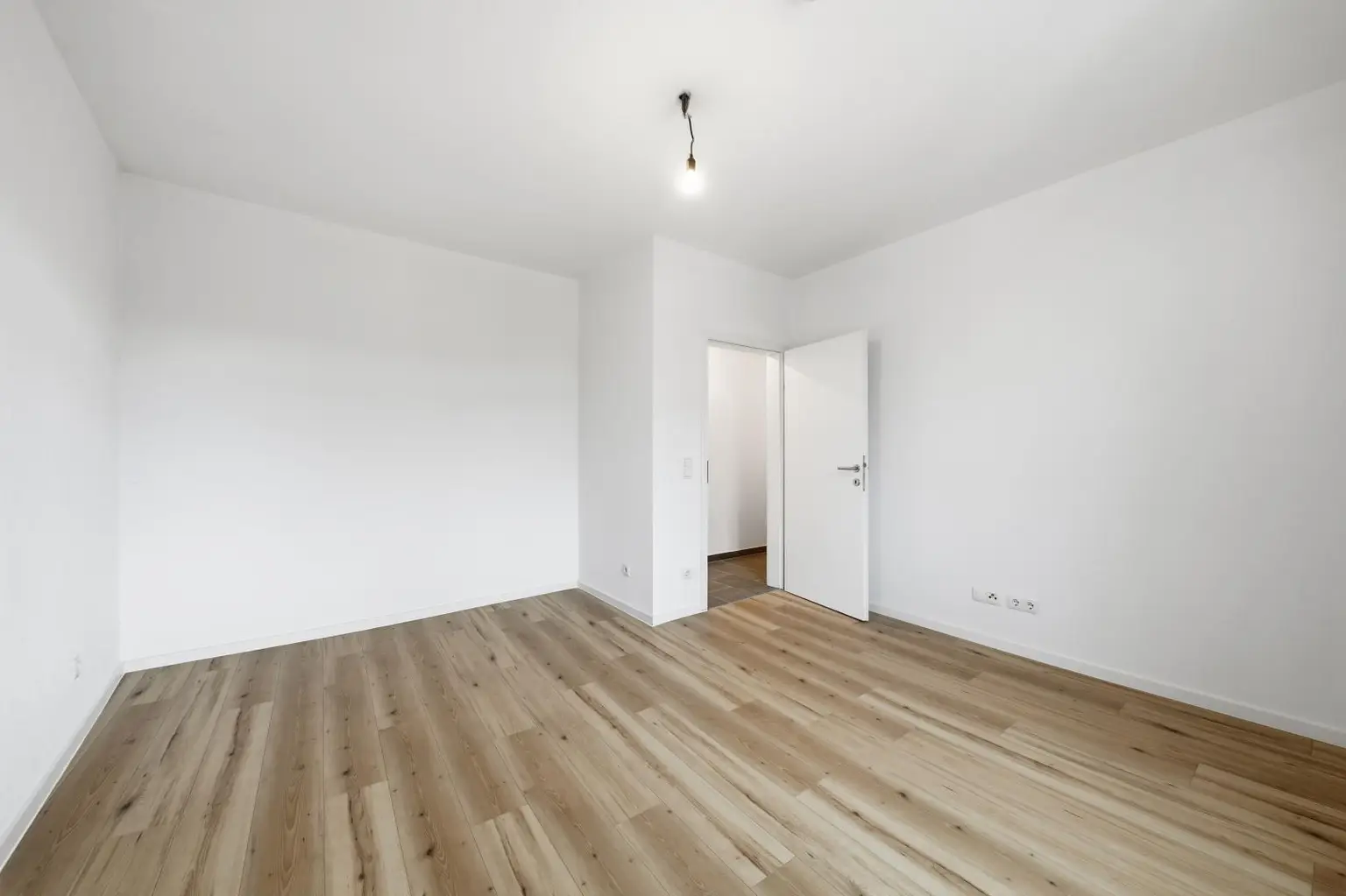 ERSTBEZUG NACH SANIERUNG - 4 Zimmer Wohnung in Eggenburg!