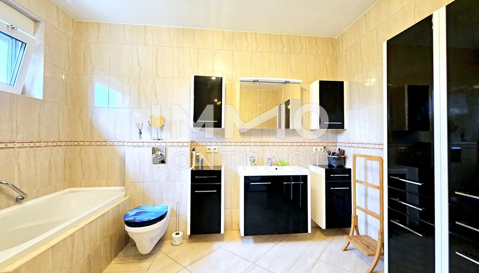 Zeitlose Wohnqualität in begehrter Lage – charmantes, gepflegtes Haus mit Ausbaupotenzial