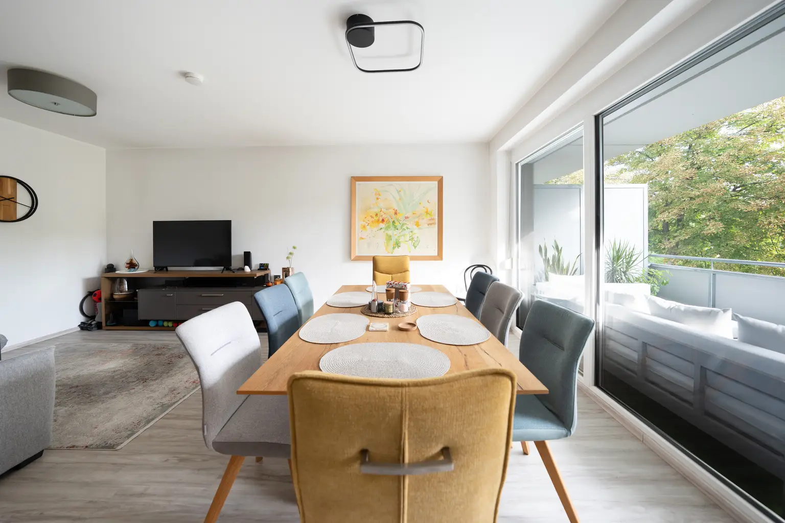 ENTWURF ** Barrierefreie, 3 Zimmerwohnung mit Grünblick, Loggia und Garagenplatz ** ENTWURF