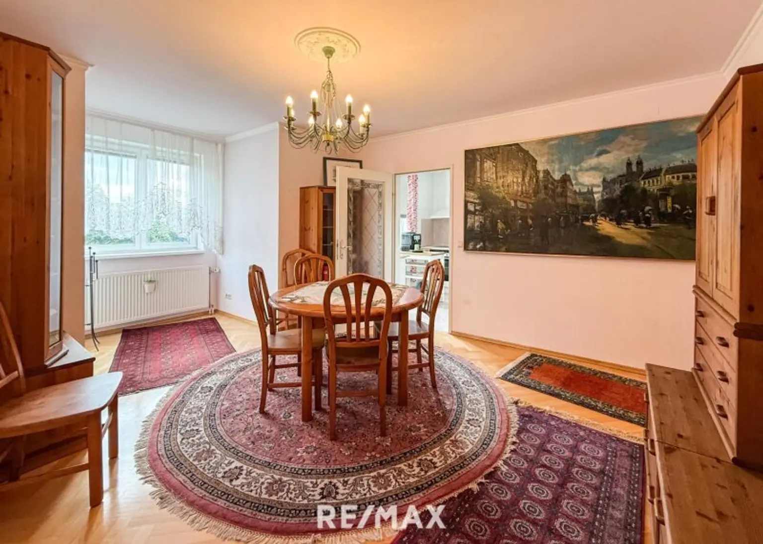 Absolut ruhige Familienwohnung im Herzen von Hetzendorf mit Loggia