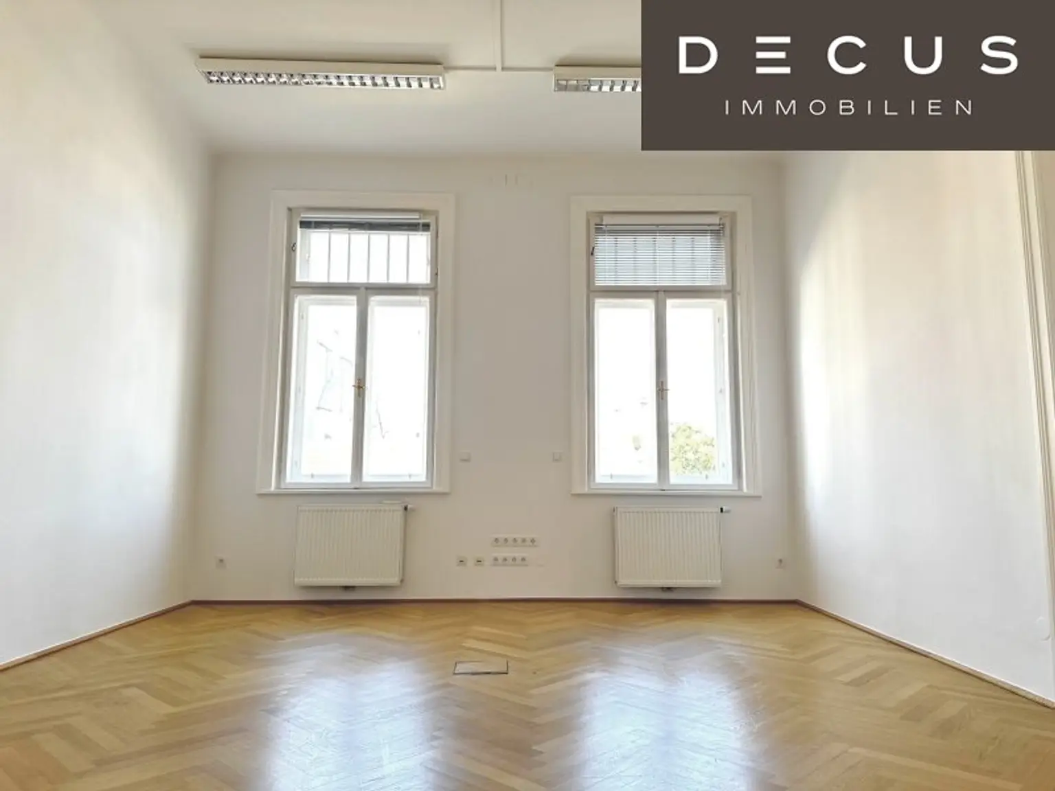 | 4 ZIMMER | SIEBENSTERNGASSE | AB SOFORT VERFÜGBAR | ALTBAU | BESICHTIGUNGEN MÖGLICH