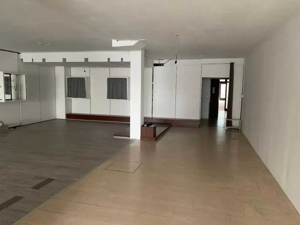 Großzügiges Wohnhaus inkl. Geschäftslokal/Büro im Zentrum von Mattersburg