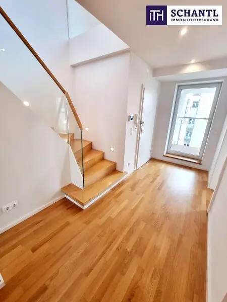 WOW! Lichtdurchflutete Traumwohnung mit hofseitiger Terrasse! Neues Lebensgefühl im Dachgeschoss mit perfekter Raumaufteilung + Kamin + Ideale öffentliche Anbindung! Jetzt zugreifen!