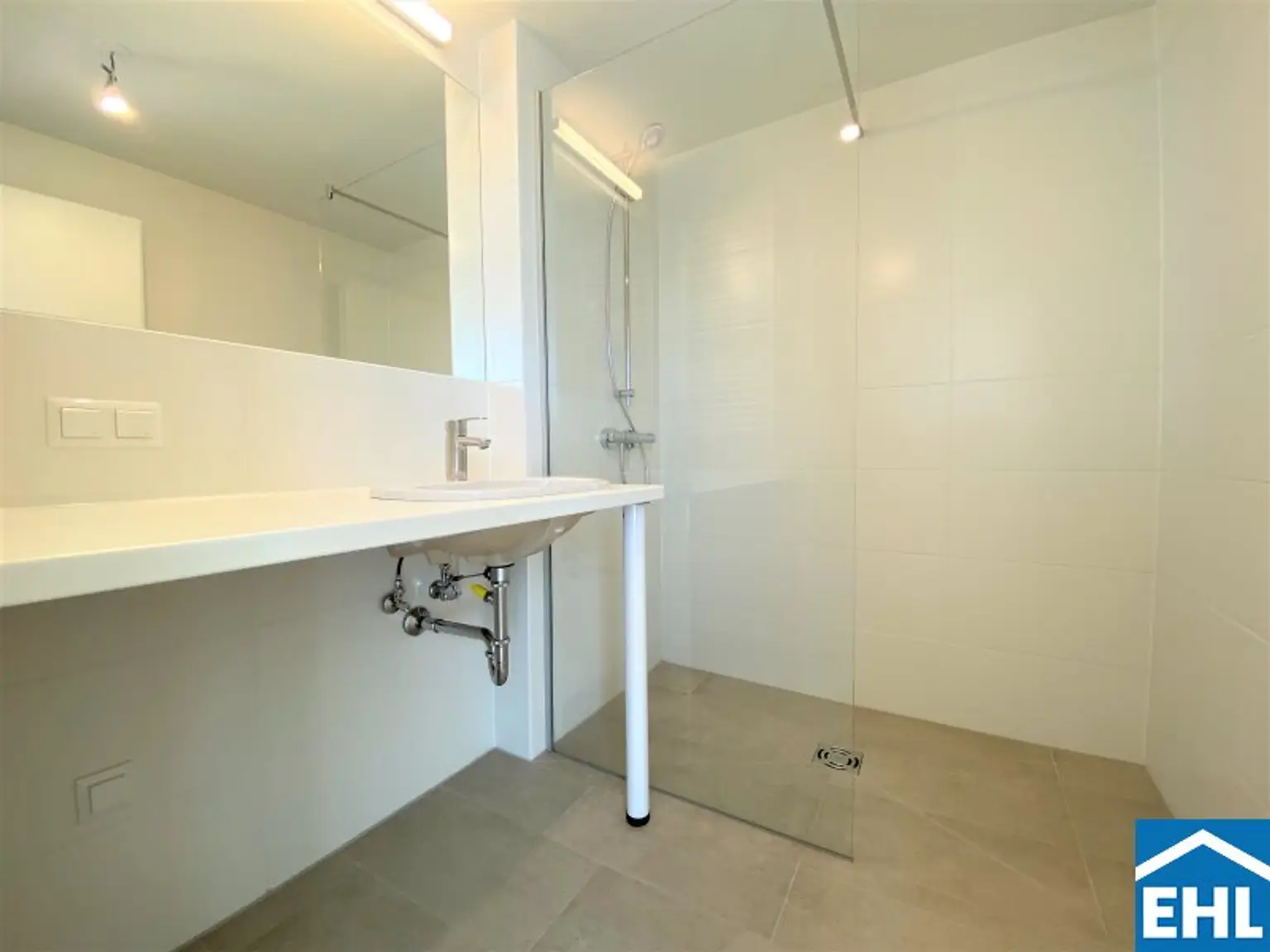 Wunderschöne 3-Zimmer Dachgeschosswohnung mit perfekter Infrastruktur