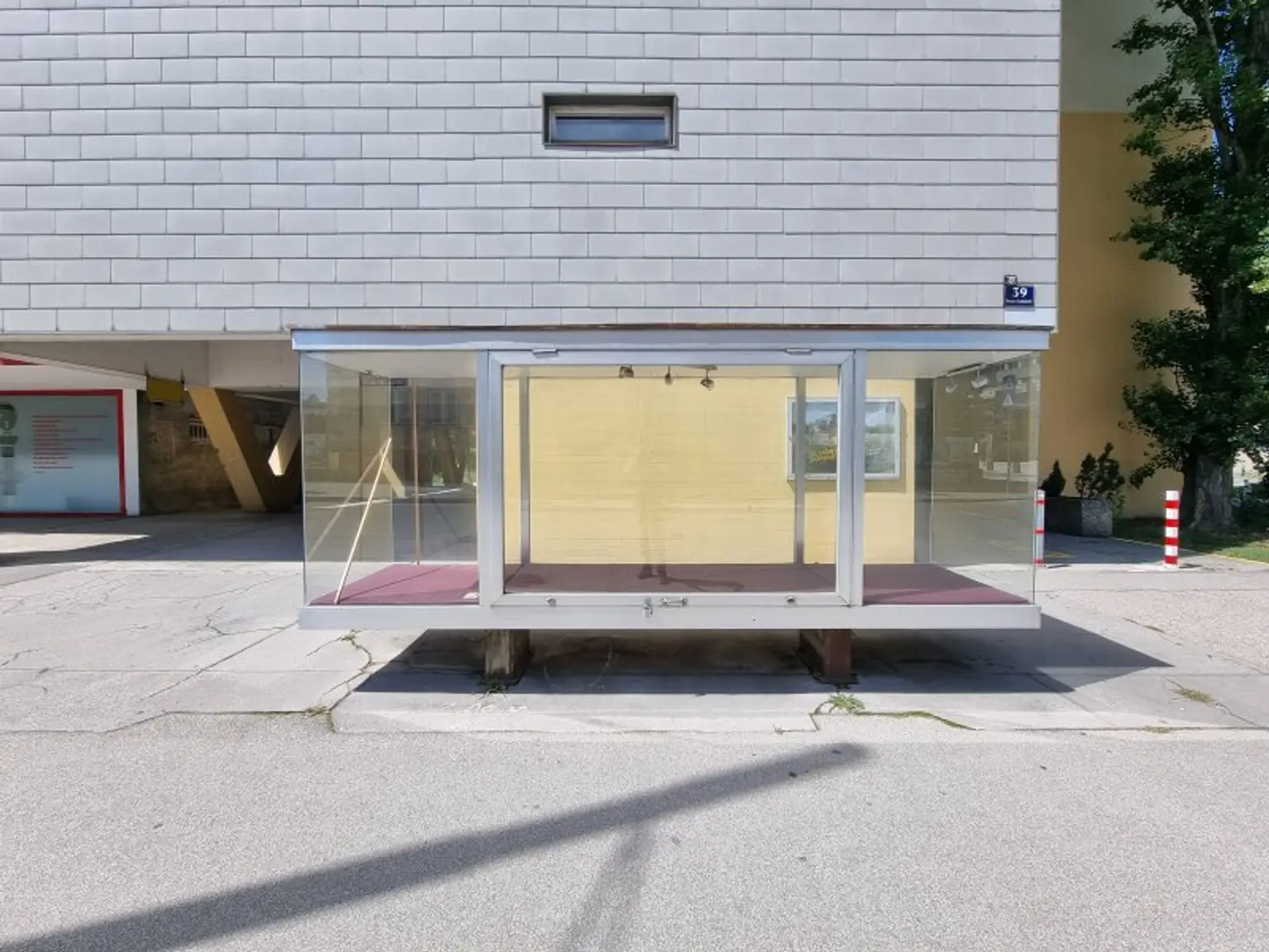 Vitrine