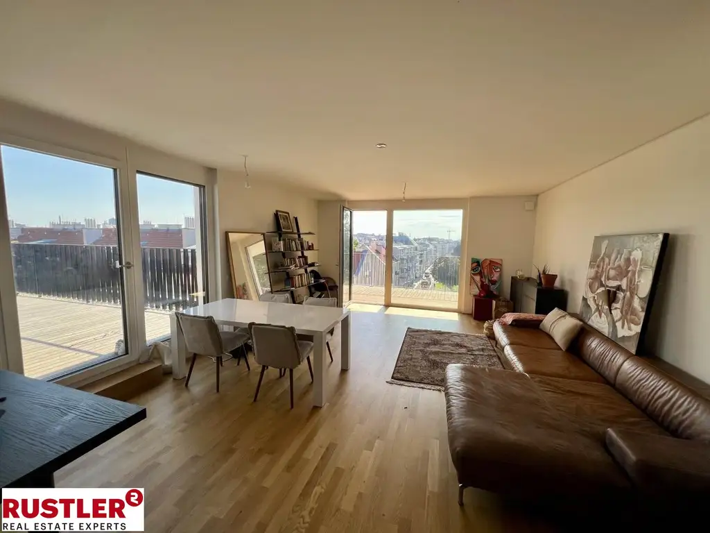 **ATTEMSGARTEN - HOCHWERTIGE 4 Zi WOHNUNG INKL. KÜCHE - 2 TERRASSEN - 2 BÄDER UND FITNESS**