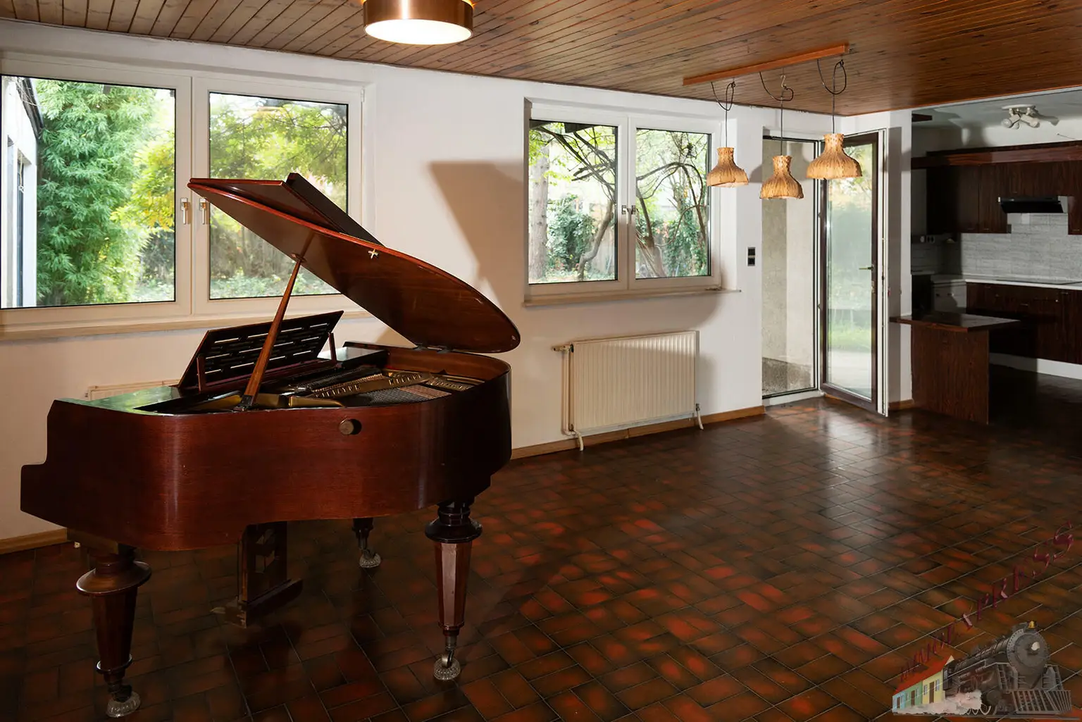 Architektenhaus mit Schwimmhalle in Ruhelage