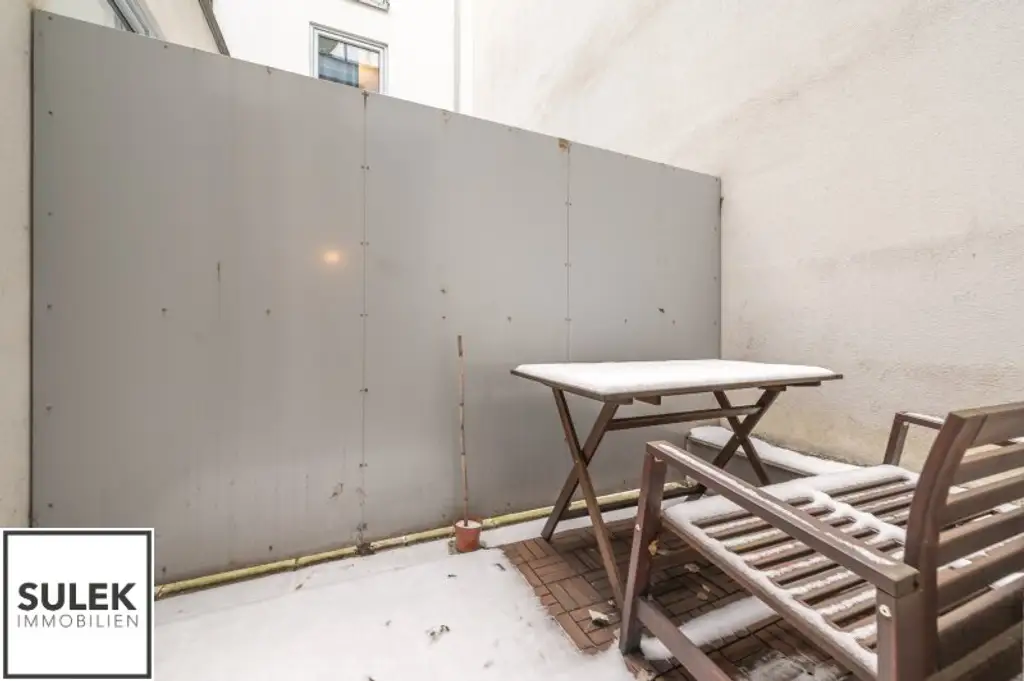 Gemütliche, ruhige 2-Zimmer Neubauwohnung mit Innenhof-Terrasse in beliebter Lage -nähe zur U6 & Mariahilfer Straße!