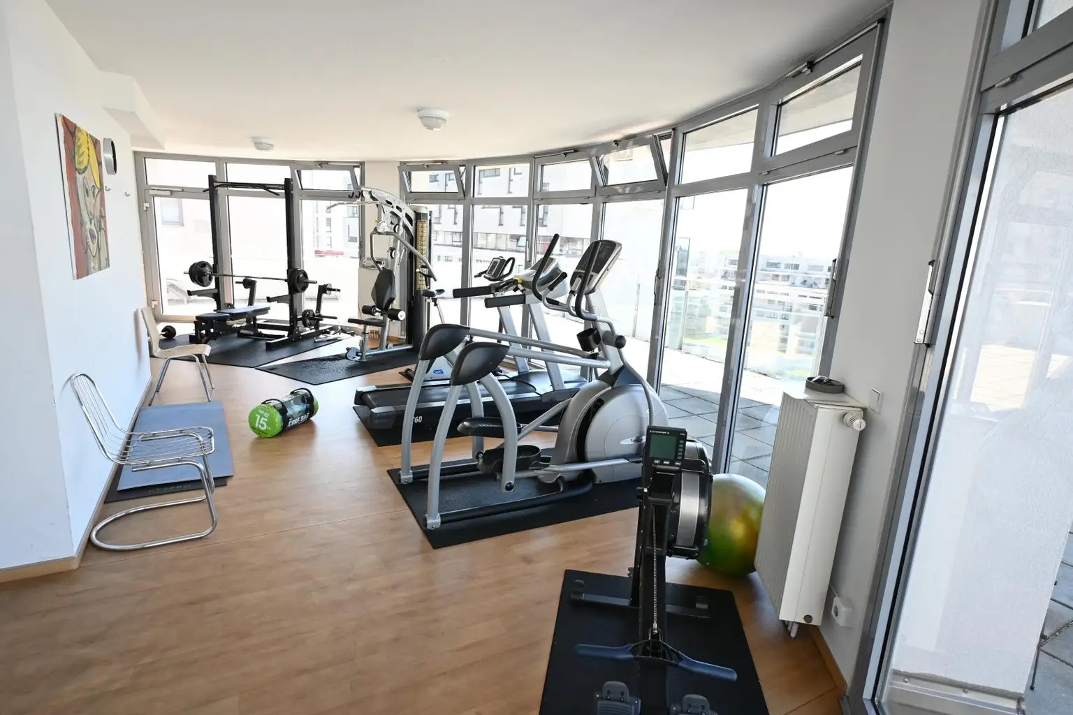 " ++ Wienerberg City ++ Weitblick ++ Panorama-Pool-Nutzung  ++