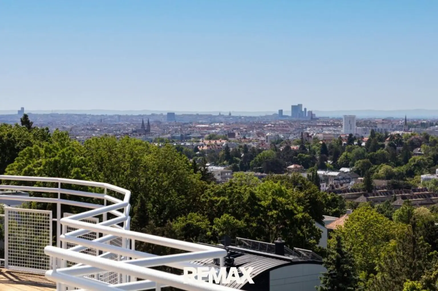 Panoramablick ins Grüne und Wienblick
