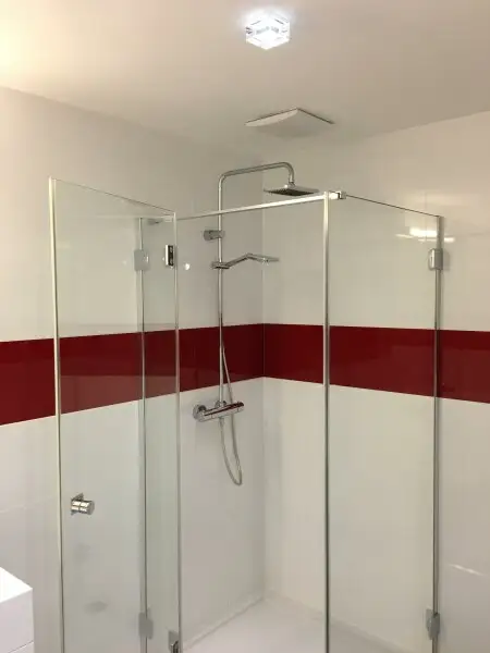 2-Zimmer Wohnung mit Balkon in den grünen Garten! Direkt bei U3 Kendlerstraße!