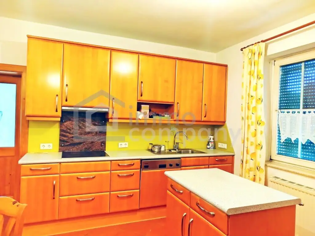 Wo Ruhe auf Lebensqualität trifft – charmantes Haus mit Pool