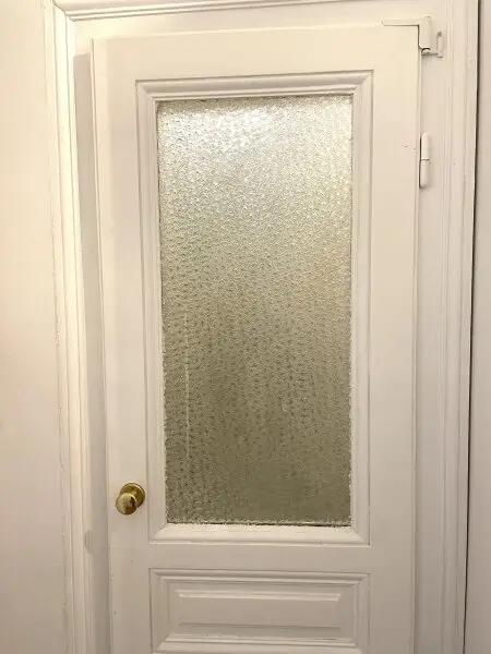 Altbaucharme - neu sanierte 1-Zimmer Wohnung mit möglichen Balkon - Nähe Landstraße