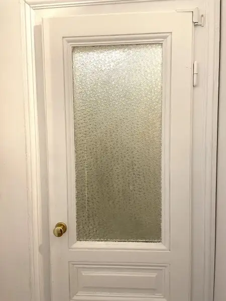 Altbaucharme - neu sanierte 1-Zimmer Wohnung mit möglichen Balkon - Nähe Landstraße