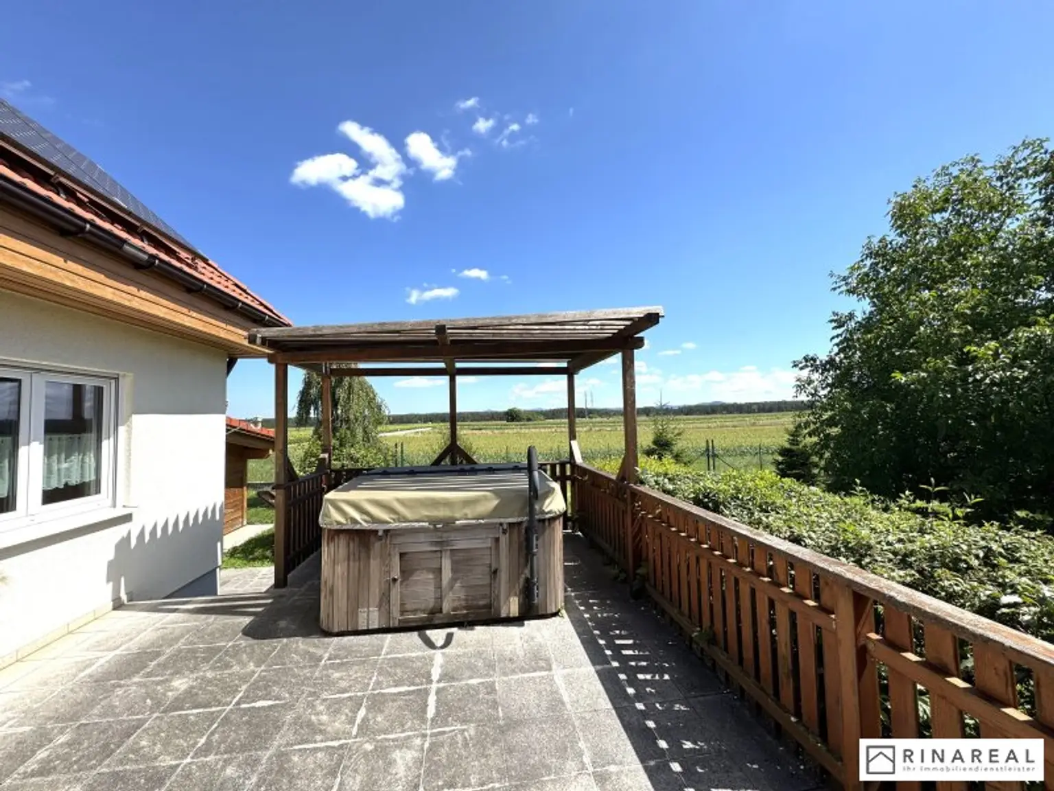 MOLLRAM - Einfamilienhaus mit ca. 1.268 m² Eigengrund | Baujahr 2009 | Sauna & Whirlpool | Luftwärmepumpe, PV-Anlage, Klimaanlage uvm.