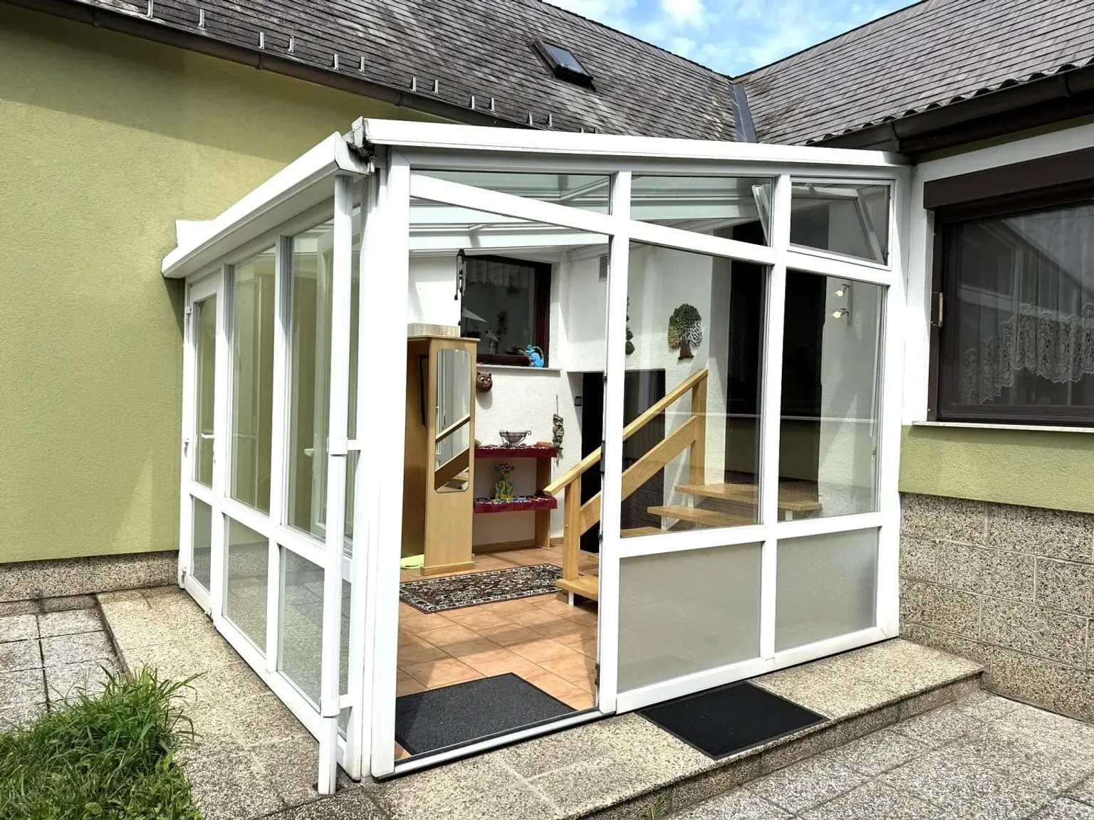Bungalow mit 2 Wohneinheiten