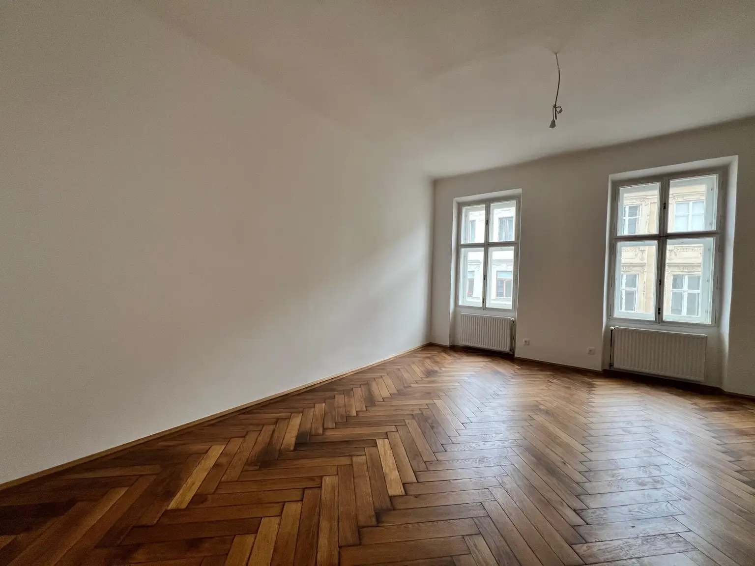 Stilvoll sanierter Altbau in begehrter Lage des 8. Bezirks