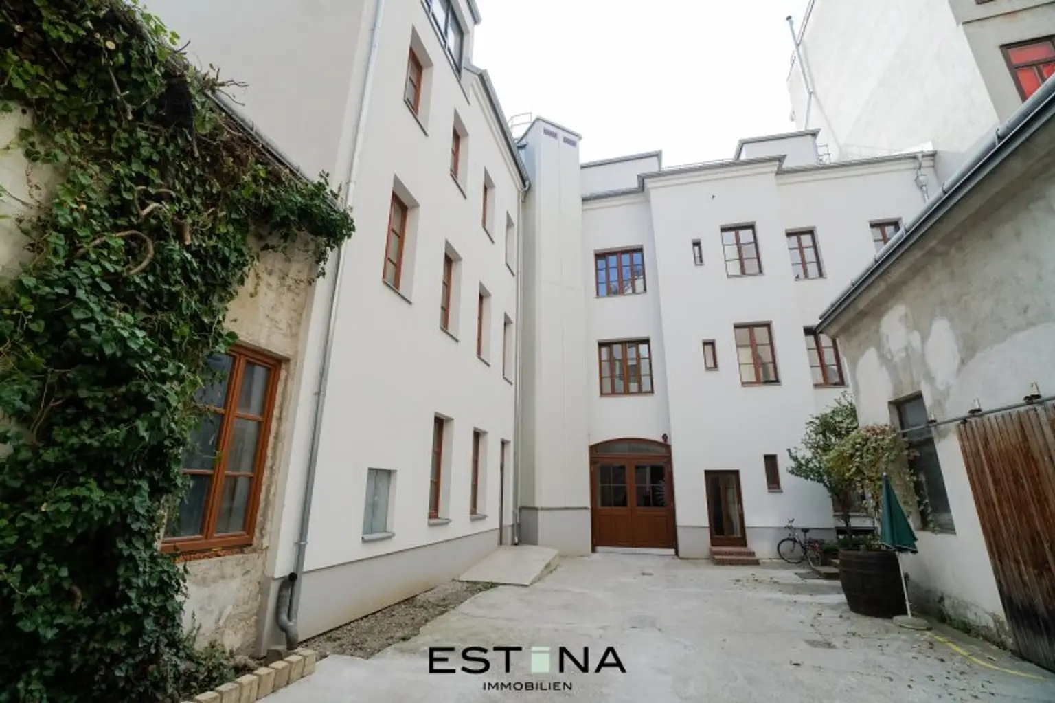 Lichtdurchflutete Dachgeschoss-Maisonette mit großzügiger Dachterrasse - Nahe U4 Pilgramgasse