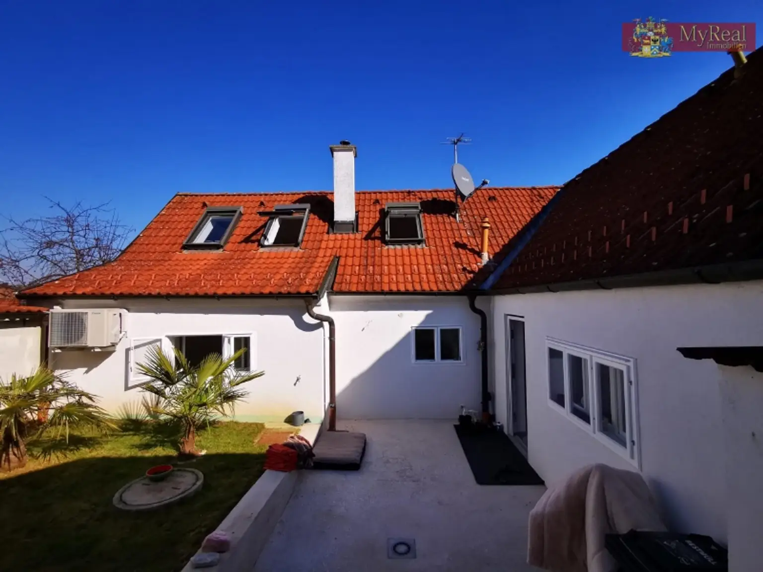 Innenhof mit Vorderhaus