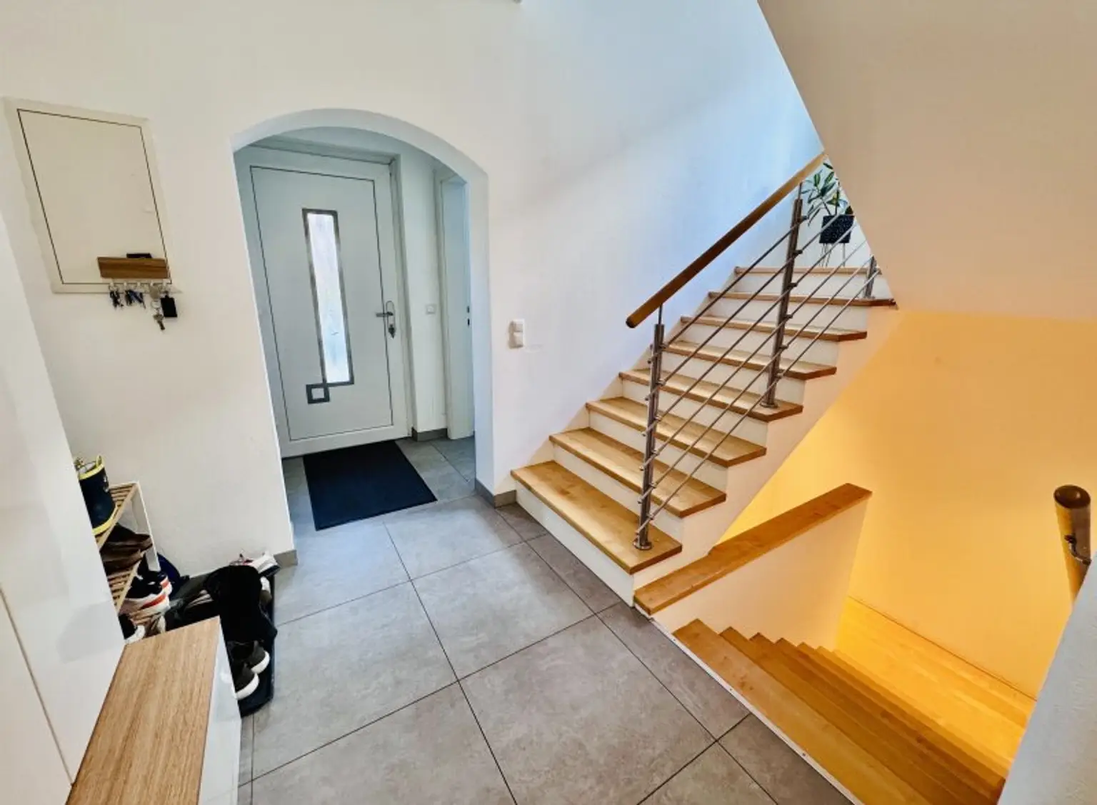 FAMILIENIDYLLE IN LEOPOLDAU – MODERNES EINFAMILIENHAUS NAHE U1