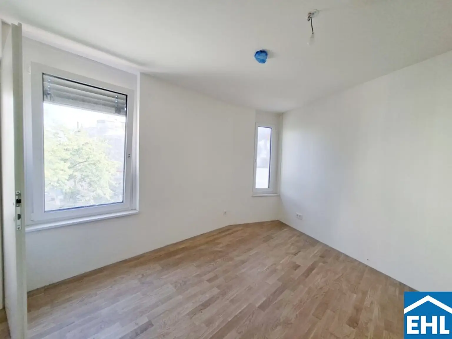 Schlafzimmer 1.1