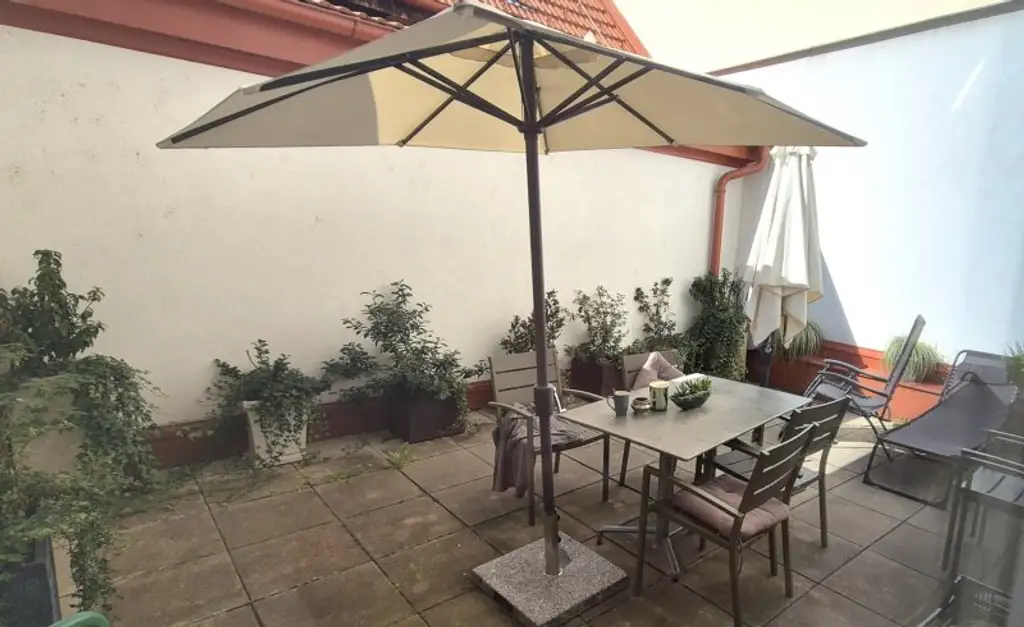 Historisches Zinshaus in zentralster Lage