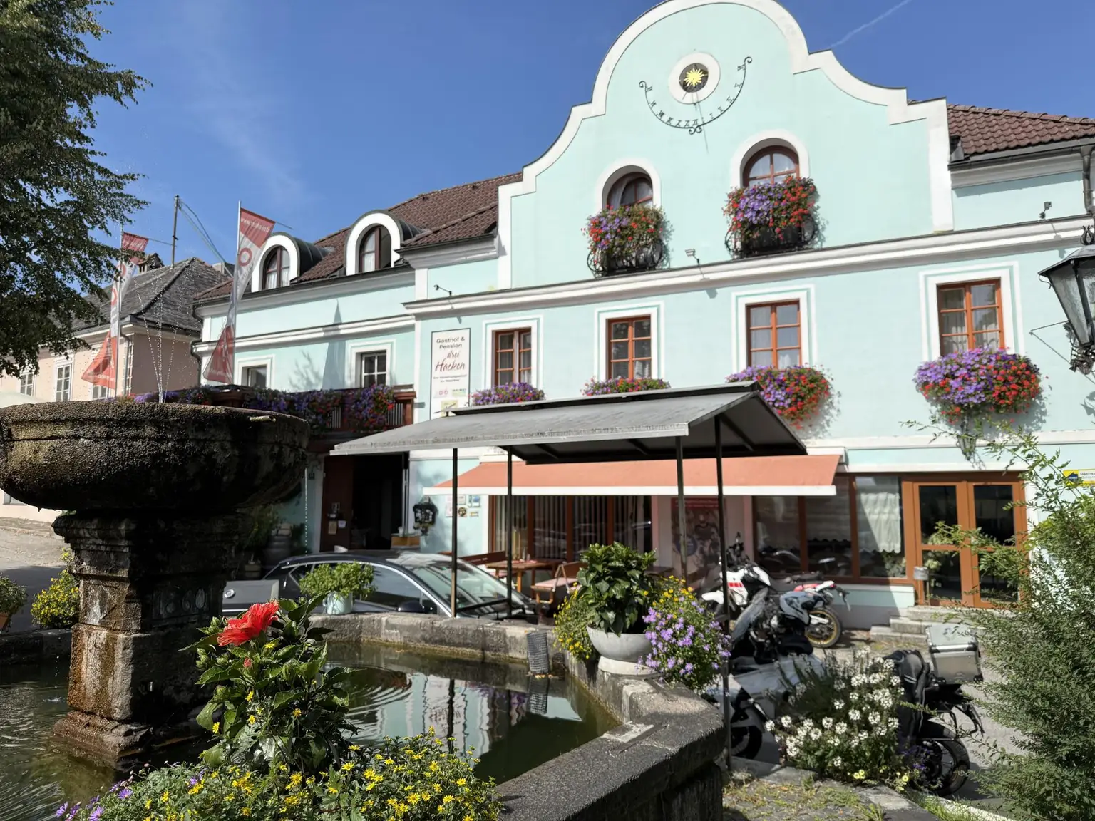 Überregional bekanntes Motorradhotel im südlichen Waldviertel sucht neue Eigentümer!