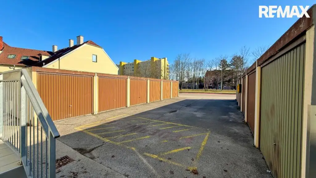 Ehemaliges Seniorenheim, gewerbliche Widmung, große Dachterrasse & 16 Garagen in Wiener Neustadt – Top Chance!