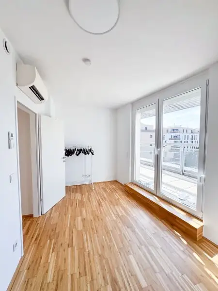 Exklusive 3-Zimmer-Maisonette mit traumhafter Terrassenfläche im Zentrum von Schwechat