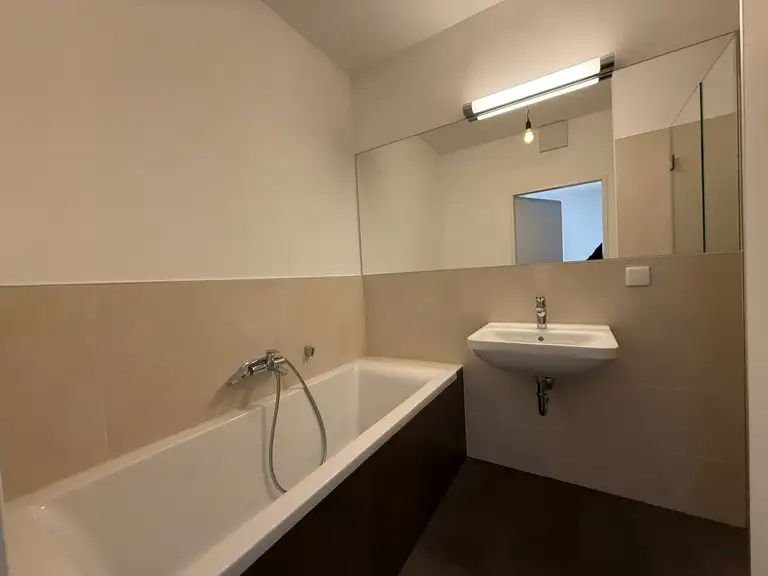 Badezimmer I
