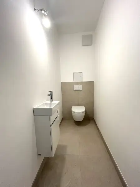 Wohnen mit Weitblick: Stilvolle 2-Ebenen-Wohnung mit Terrassen in der Sieveringerstraße