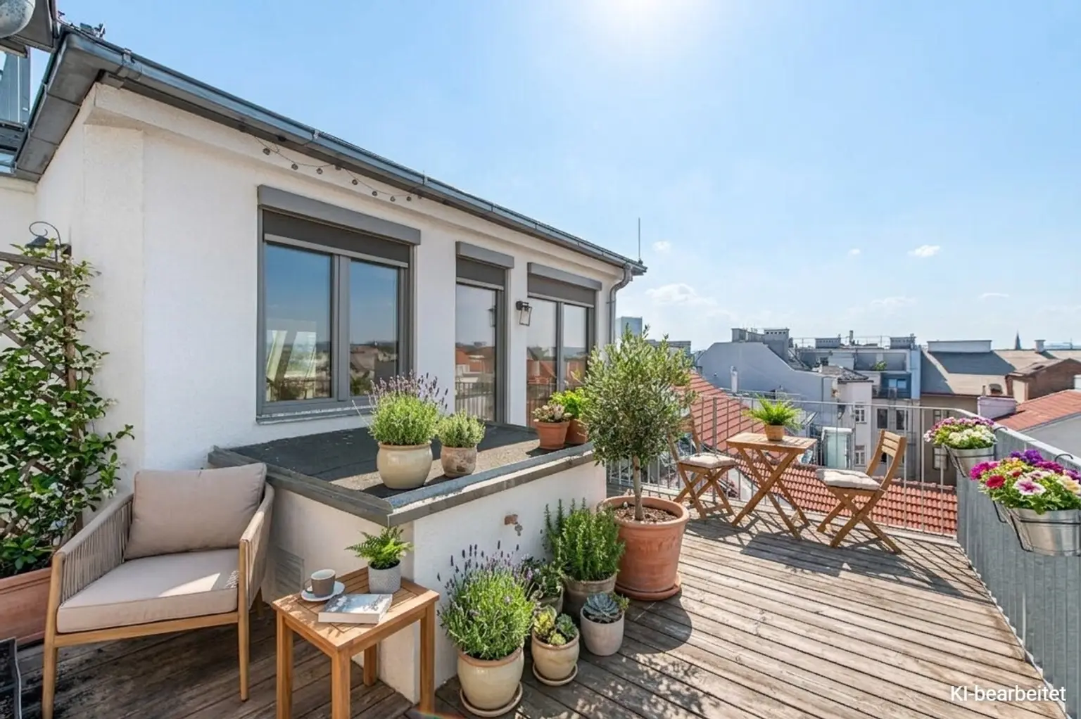 Wien liegt Ihnen zu Füßen: Dachgeschoßmaisonette mit Terrasse