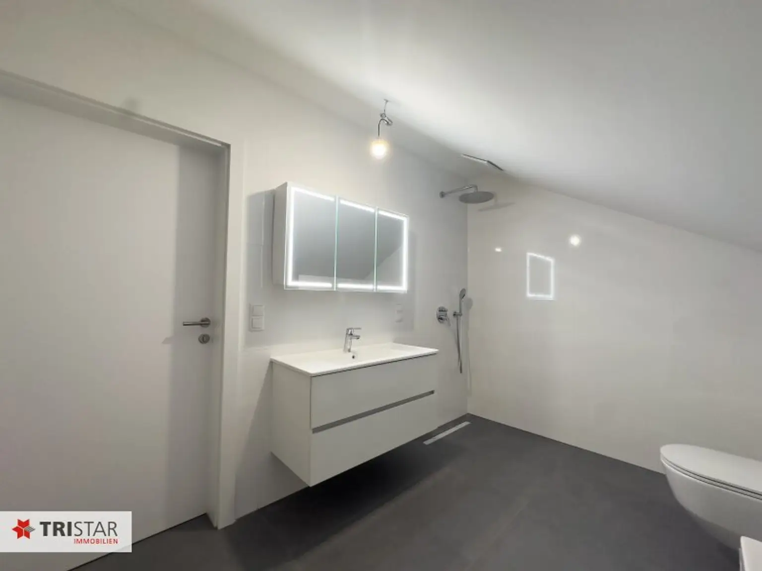 Exklusives Erstbezugs-Doppelhaus in Pottendorf