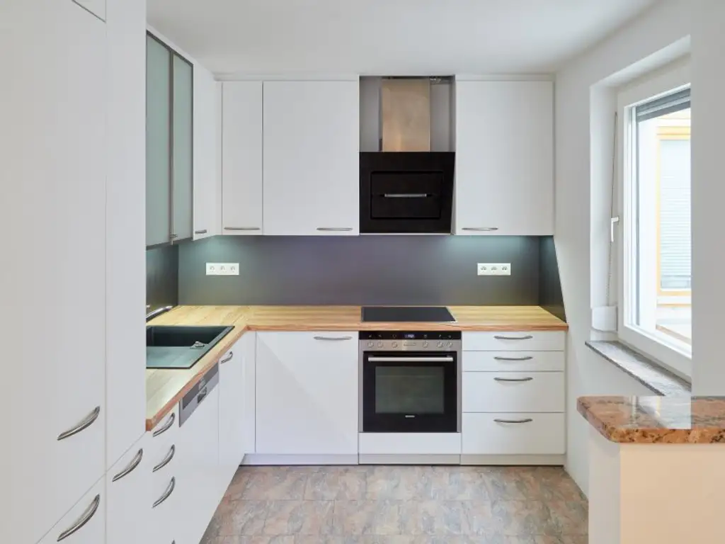 Exklusive Dachgeschosswohnung mit Galerie – 108m² Wohnfläche in ausgezeichneter Lage von Hietzing