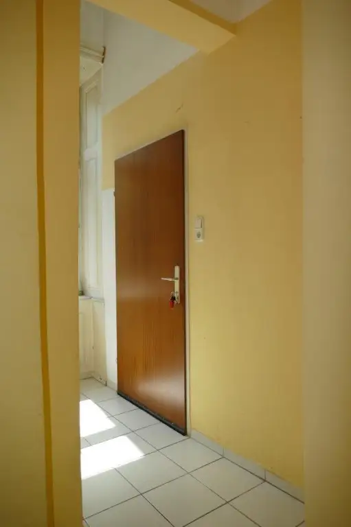 Zentral begehbar, charmante Ideal-Single-Student- Mietwohnung.