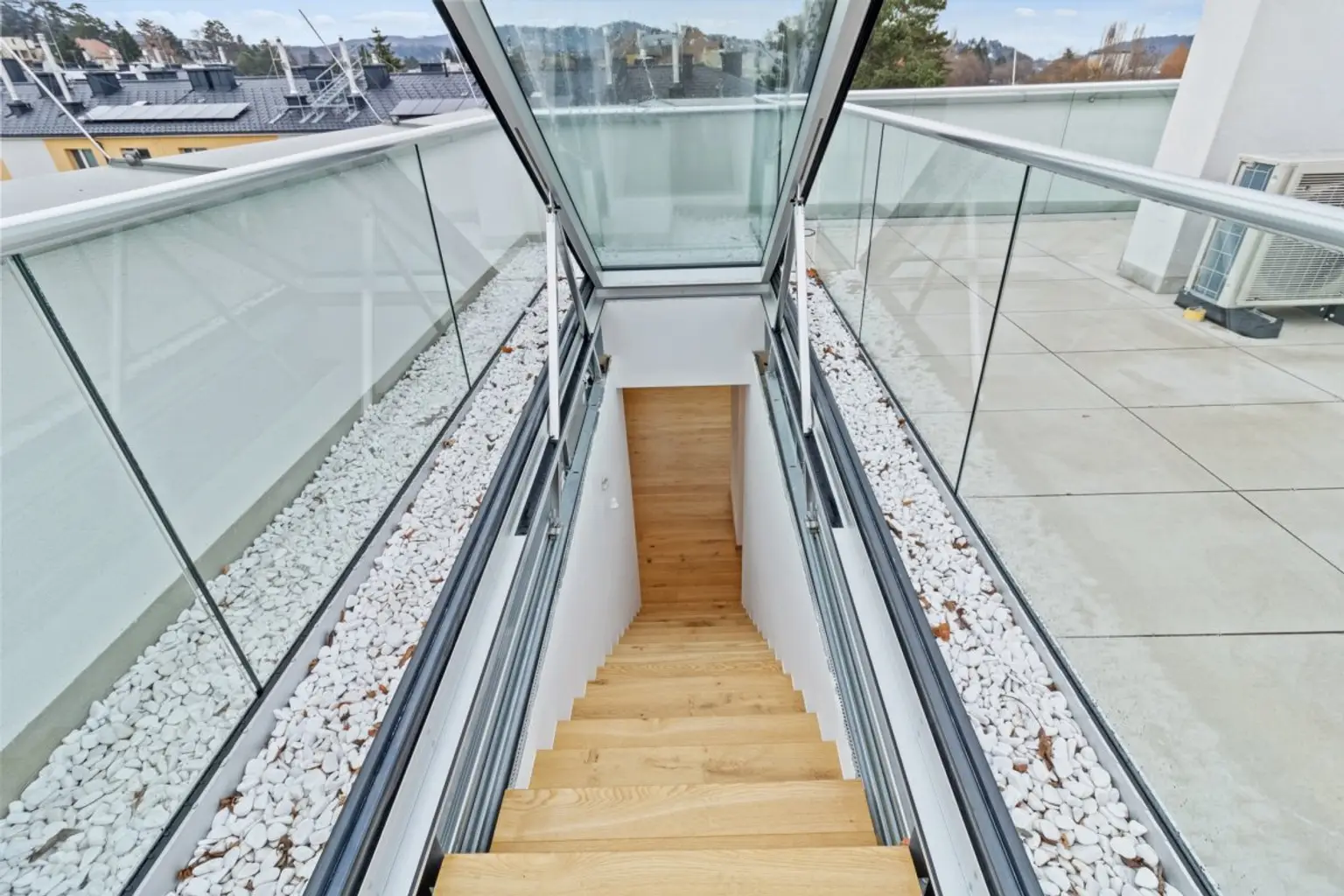 J | ++ NEU ++ MODERNE DREI Zimmer mit DACHTERRASSE - Top Lage! | Prima Service Immobilien