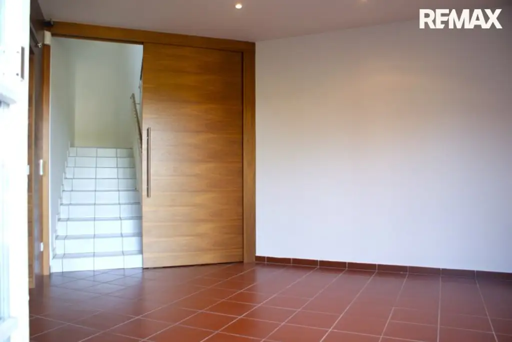 200m² Wohnfläche mit privatem Seezugang auf Pachtgrund in Neudörfl!