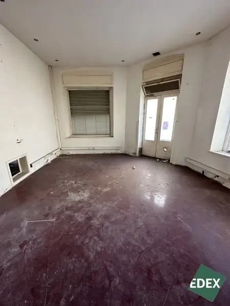 Großes Souterrain mit Erdgeschossfläche