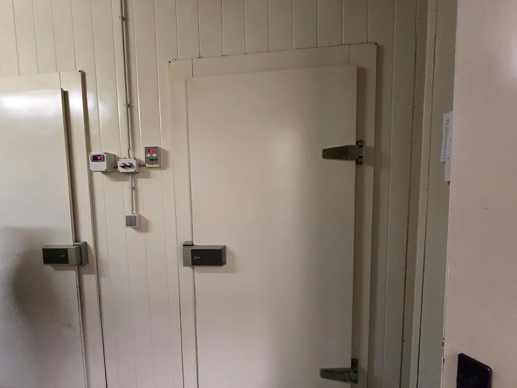 Großes Haus für Visionäre in Aussichtslage (Buschenschank, Weingärten)