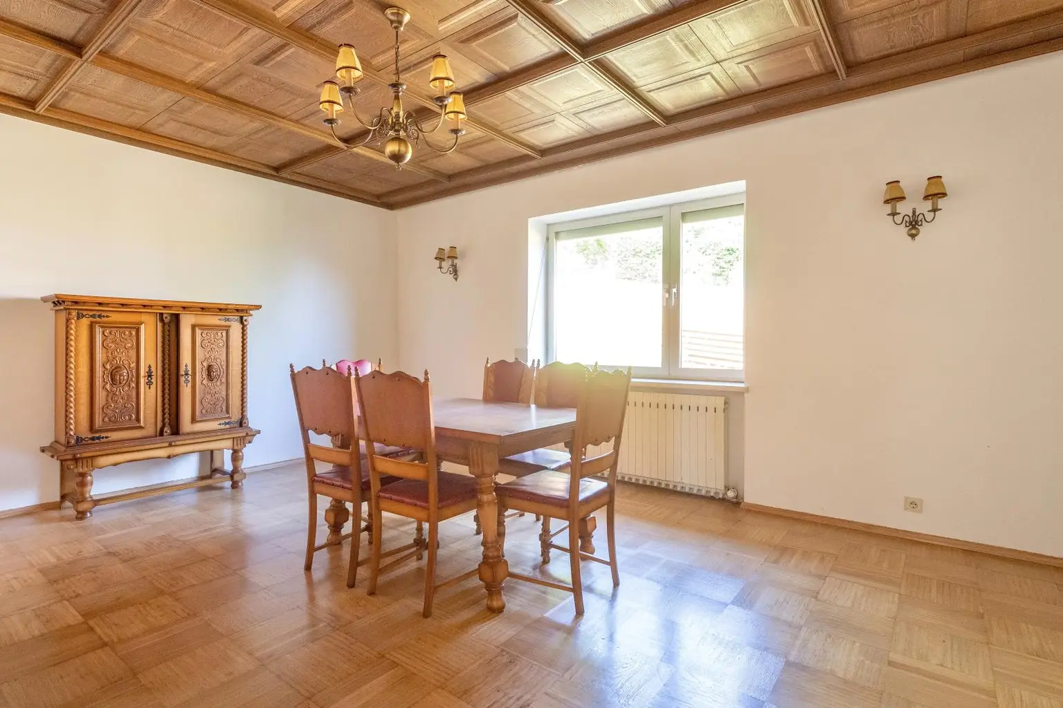 Wohntraum – Einfamilienhaus mit großem Garten in TOP LAGE!
