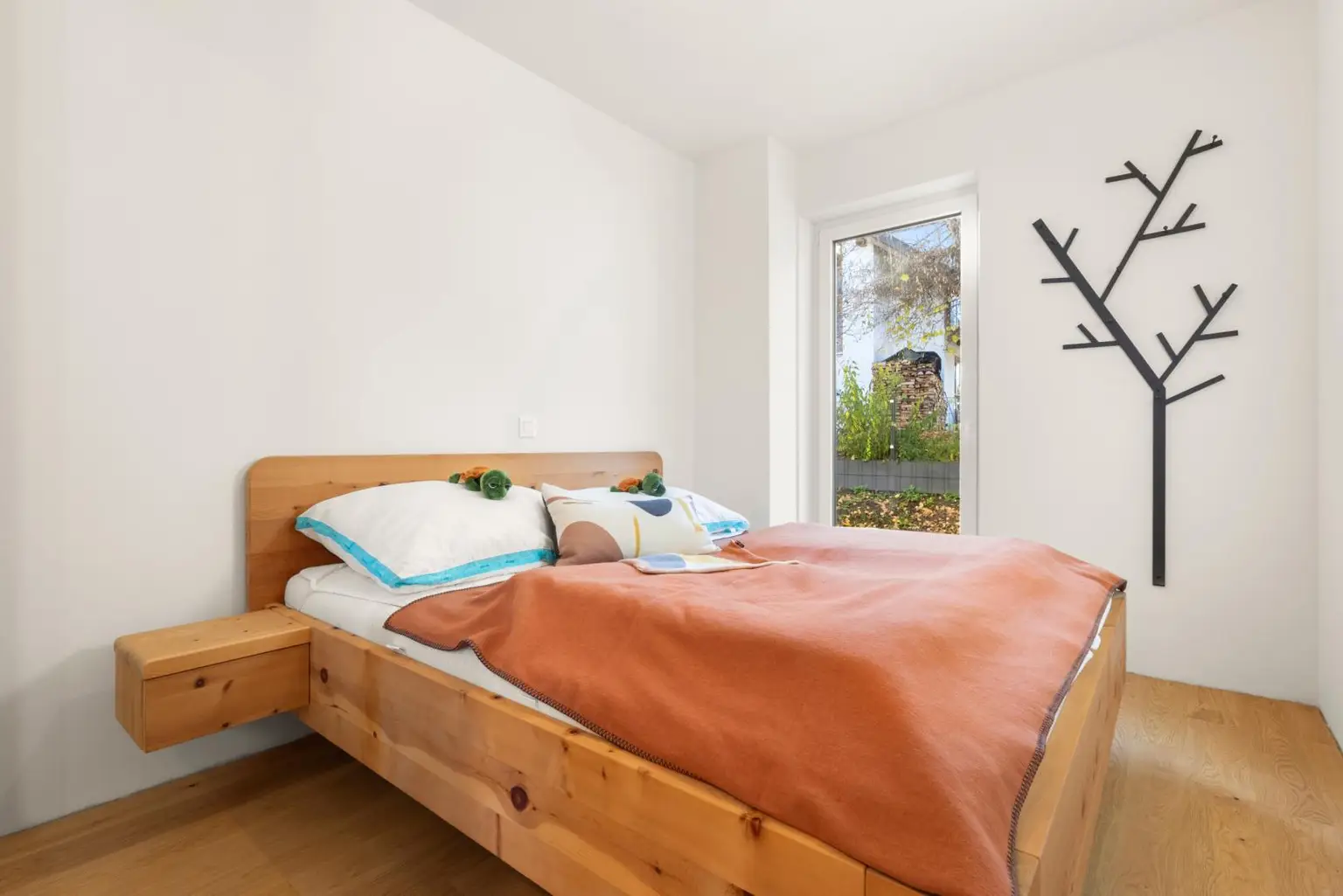 Exklusive Gartenwohnung mit Seeblick in Auen am Wörthersee