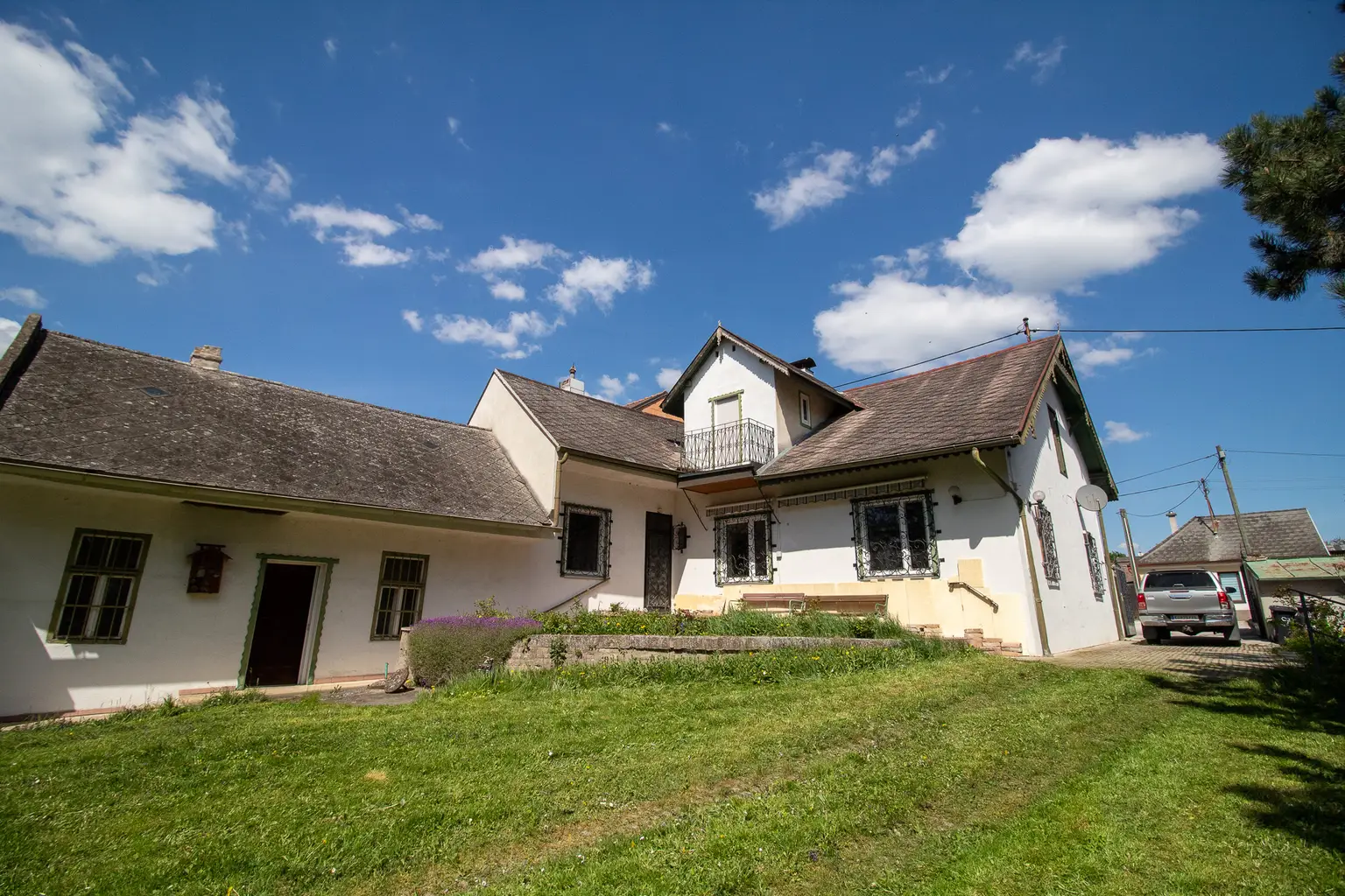 Familienhaus mit Charme & Entwicklungspotenzial – 6 Zimmer, Garten & Terrasse in Bockfließ