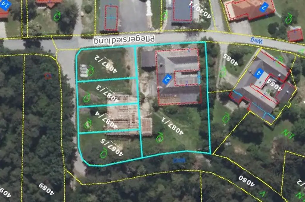 Dreikanthof mit vier Grundstücken in einer Sackgasse (ruhige Lage)