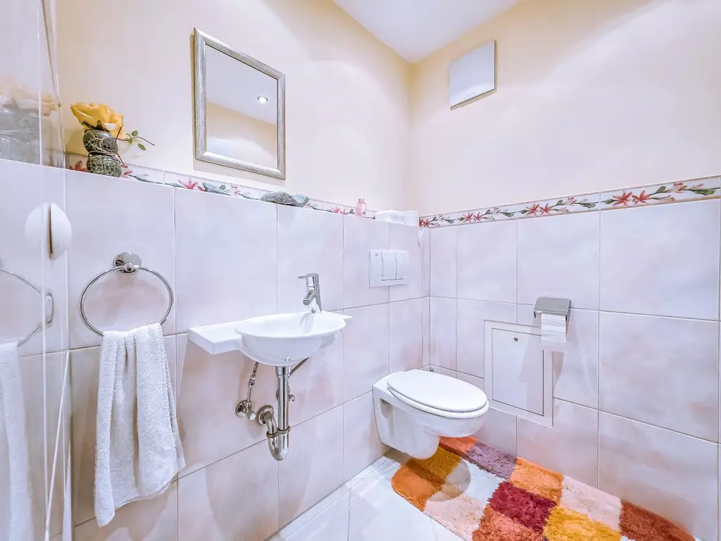 Sonnenplateau – 3-Zimmer-Terrassenwohnung mit Garten in traumhafter Ruhelage!