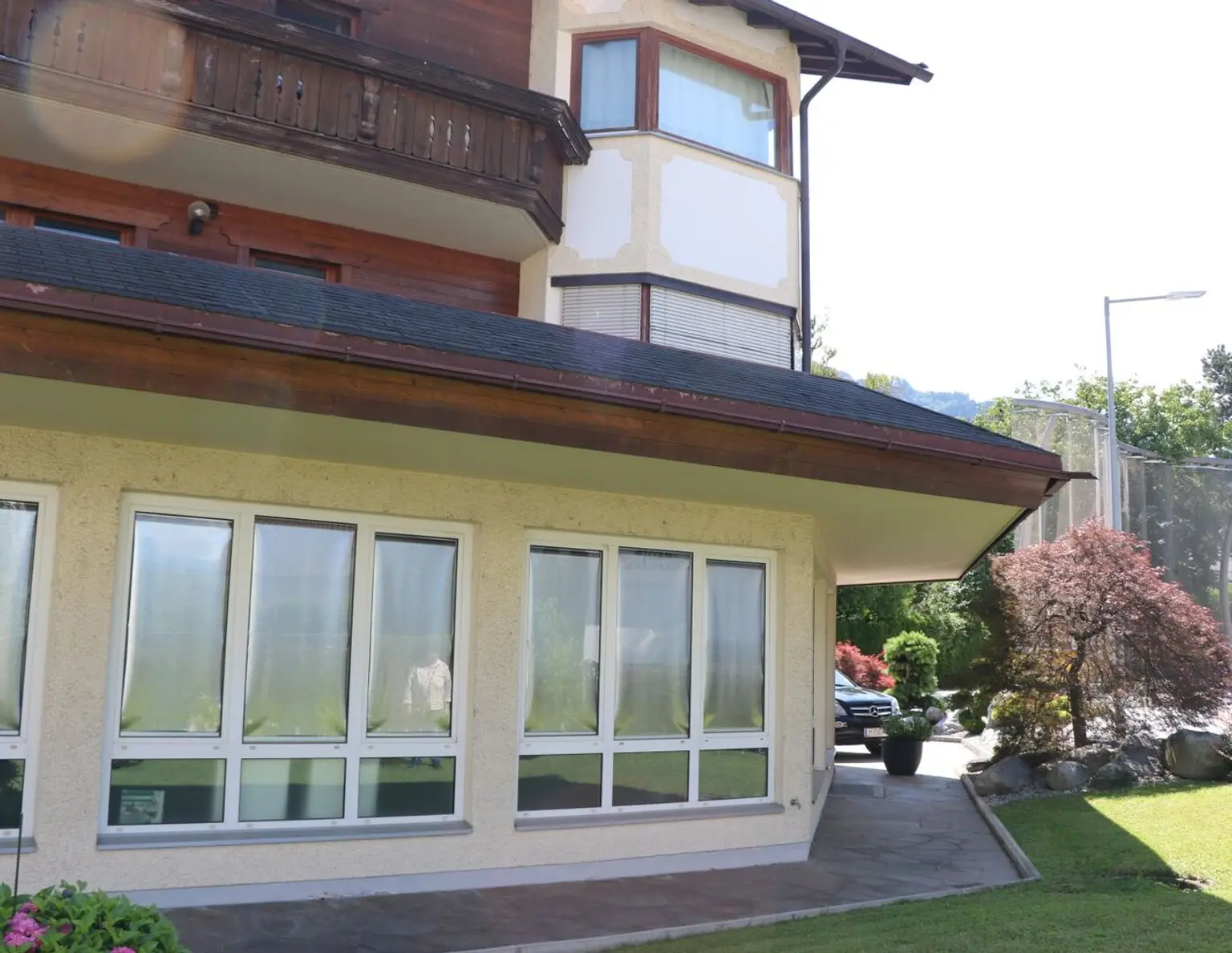 Immobilienpaket: Ausbaubare Erdgeschossfläche (6 WH) und weitere 3 WH in Wohnanlage in Wattens