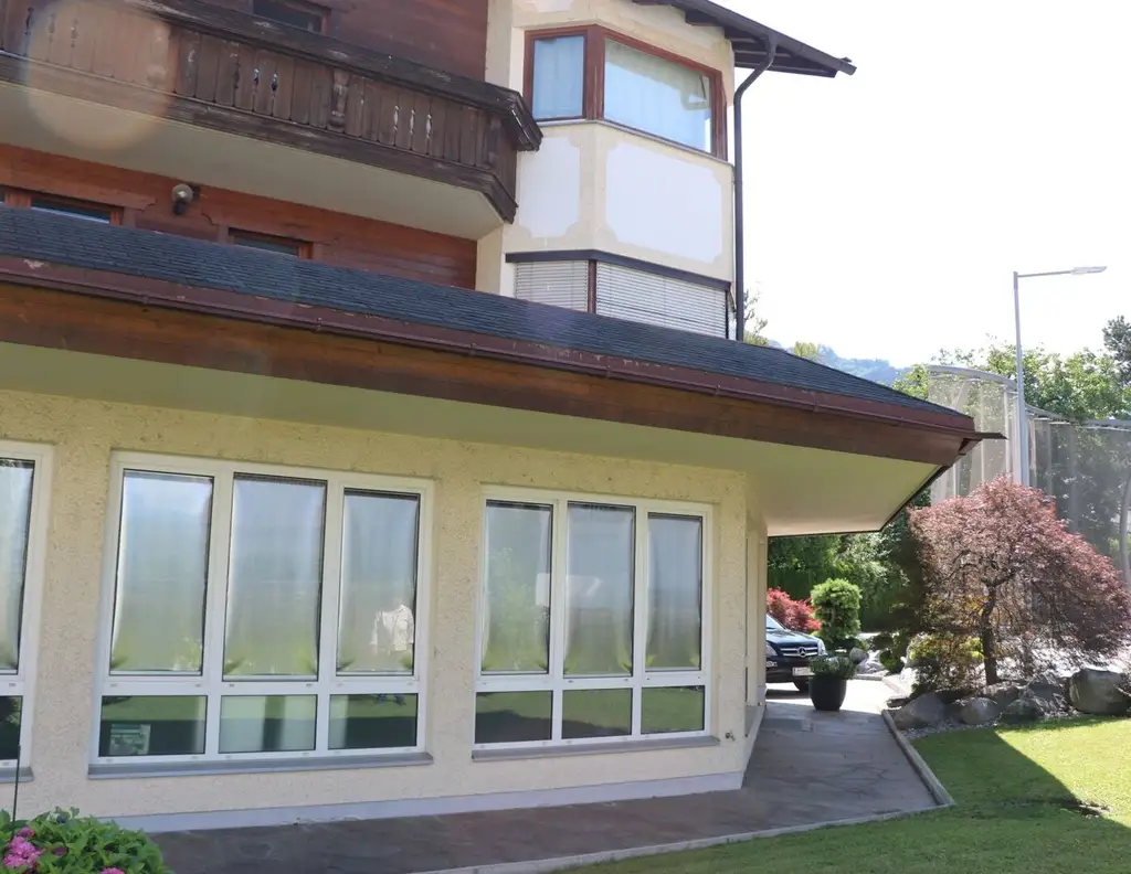 Immobilienpaket: Ausbaubare Erdgeschossfläche (6 WH) und weitere 3 WH in Wohnanlage in Wattens