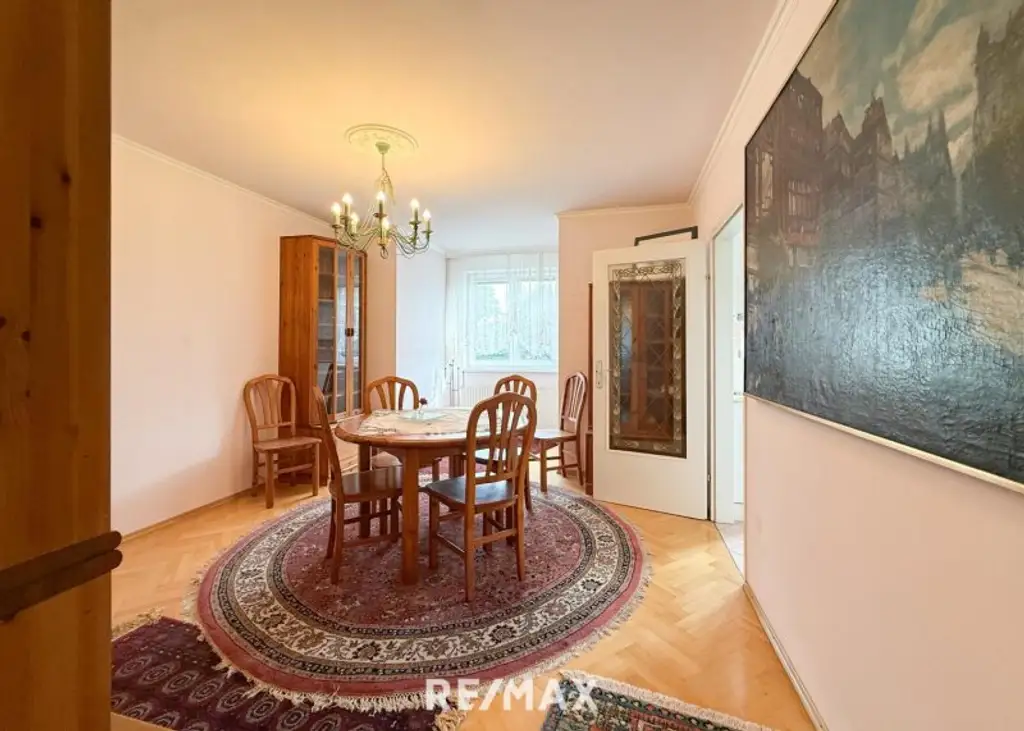 Absolut ruhige Familienwohnung im Herzen von Hetzendorf mit Loggia