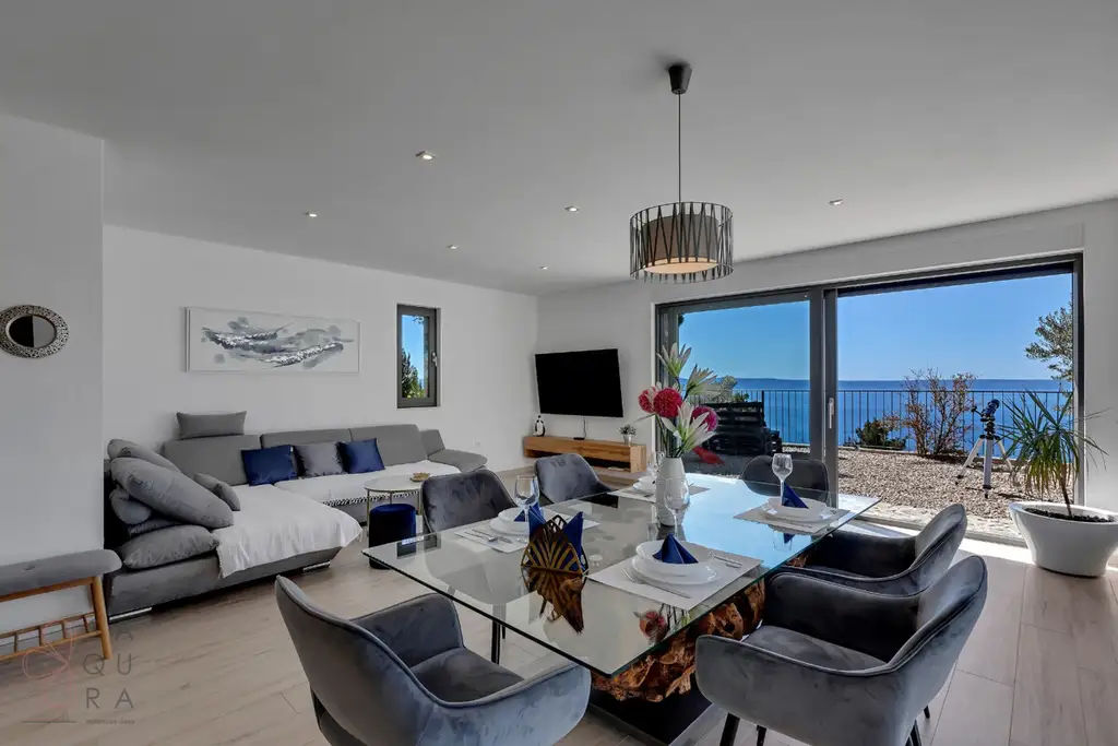 Stone Mansion Makarska – Mediterrane Eleganz mit Investitionspotenzial